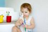 בחירת מברשת ומשחת שיניים לילד: ייעוץ לרופאי שיניים