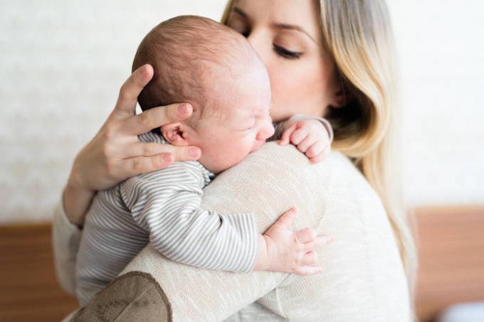 שלשול אצל תינוקות, למה להרגיז את המעיים ואיך לעזור?