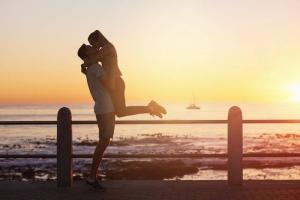 10 סימנים לכך בעלך הוא מרוצה הנישואין