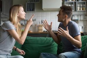 לקיים או לסיים מערכת יחסים? 7 שאלות להתבוננות פנימית כנה